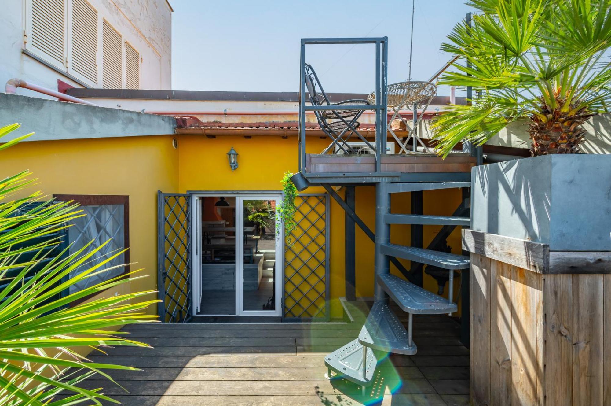 Gioberti Cozy Apartment Con Terrazzo ฟลอเรนซ์ ภายนอก รูปภาพ